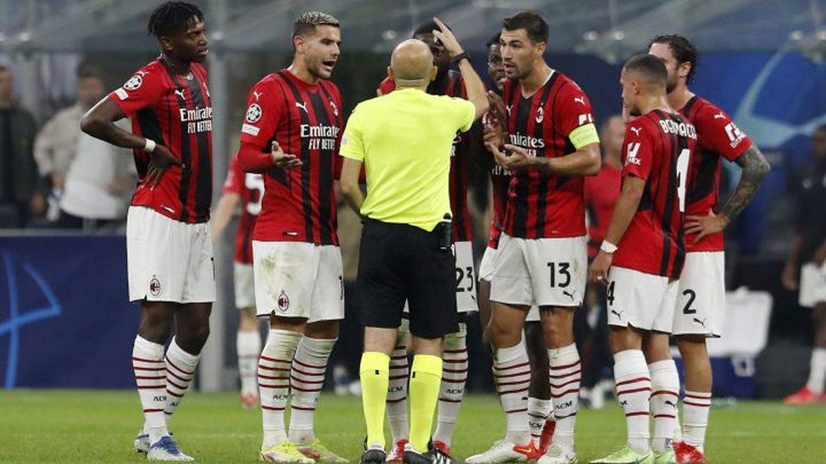 Pese a dar un gran rendimiento, el Milan aún no ha podido sumar su primer punto en esta edición de UCL