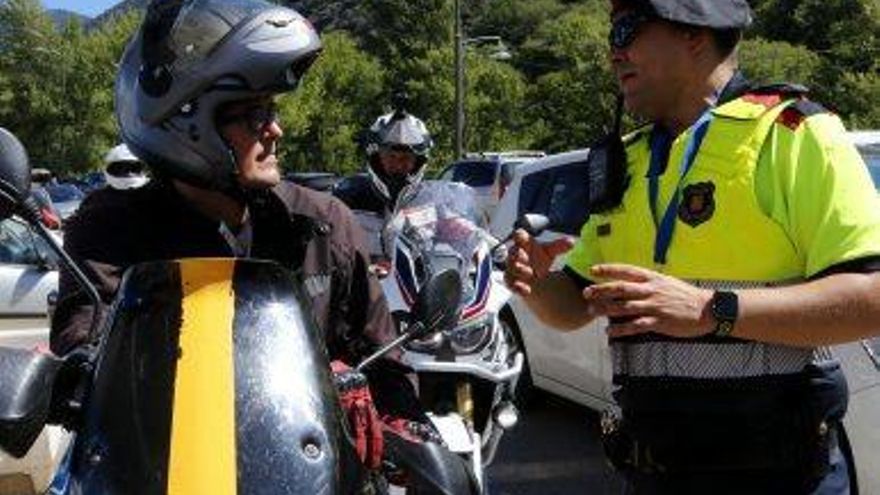 Els Mossos intensificaran aquesta setmana els controls a motoristes