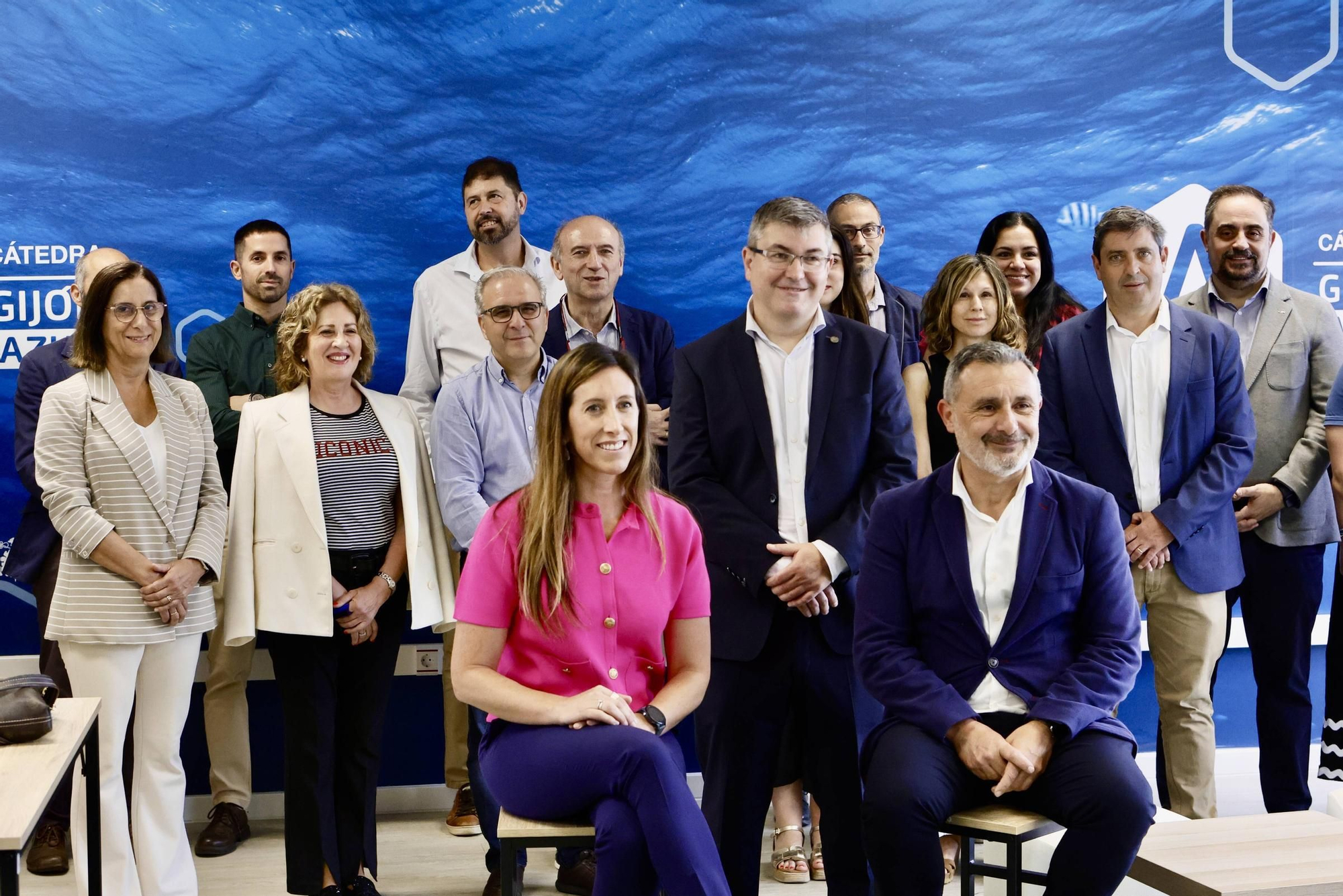 Así fue el primer "think tank" de la economía azul en Gijón (en imágenes)