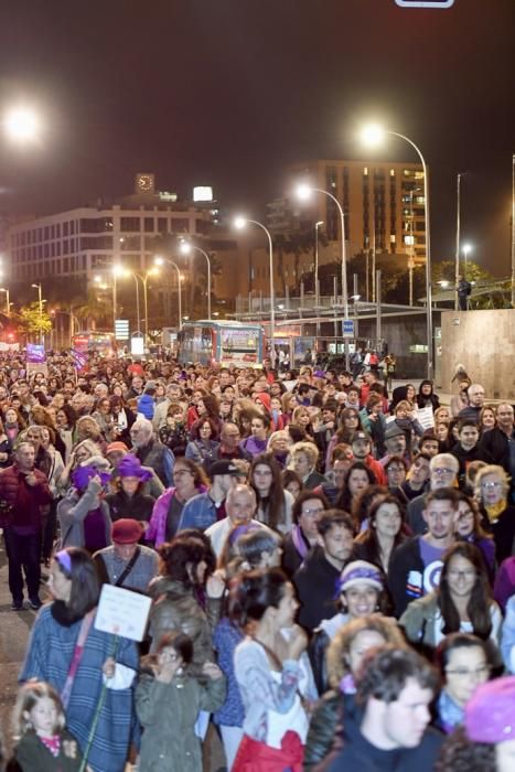 GENTE Y CULTURA 07-03-19  LAS PALMAS DE GRAN CANARIA. 8M Día Internacional de la Mujer. Manifestación por el 8M Día Internacional de la Mujer. FOTOS: JUAN CASTRO