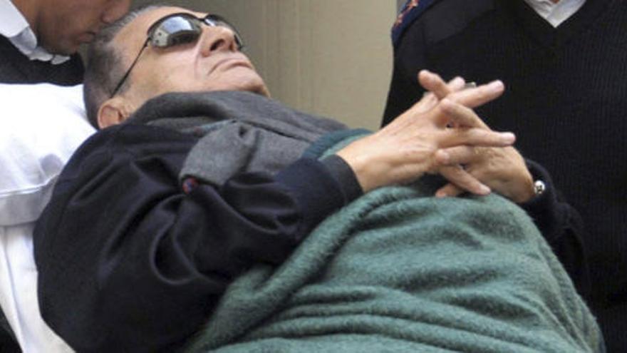 Mubarak, durante el anterior juicio.