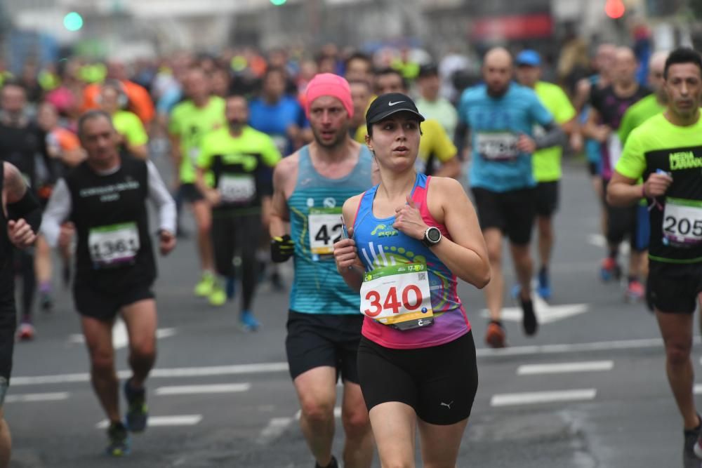 Búscate en la galería del medio maratón Coruña21