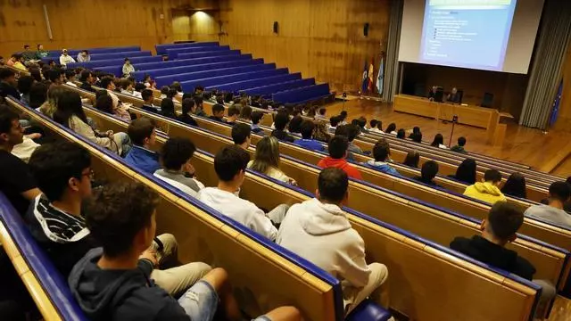 Los docentes universitarios gallegos, en la retaguardia del rendimiento investigador acreditado en España