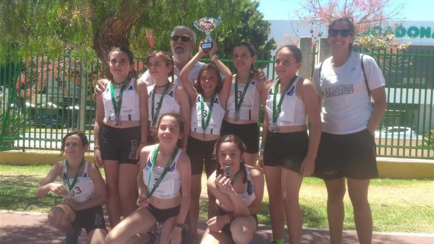 Plata andaluza sub 12 para el Virgen del Castillo