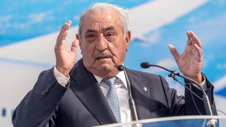 Juan José Hidalgo (Air Europa): "Yo por Julio Iglesias doy la vida"