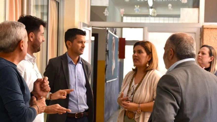 Un momento de las visitas a los colegios.