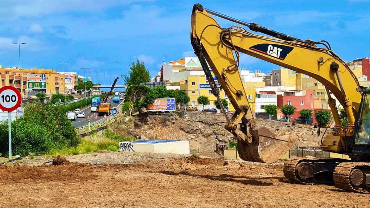 Obras de reconstrucción del muro de contención de la GC-1.