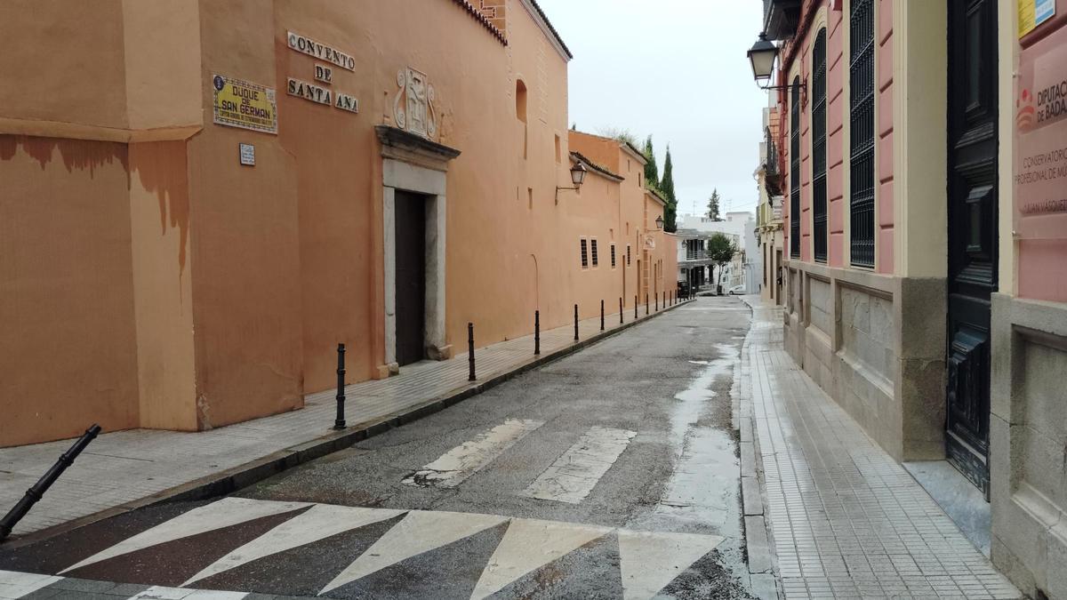 La calle Duque de San Germán será entera de plataforma única.