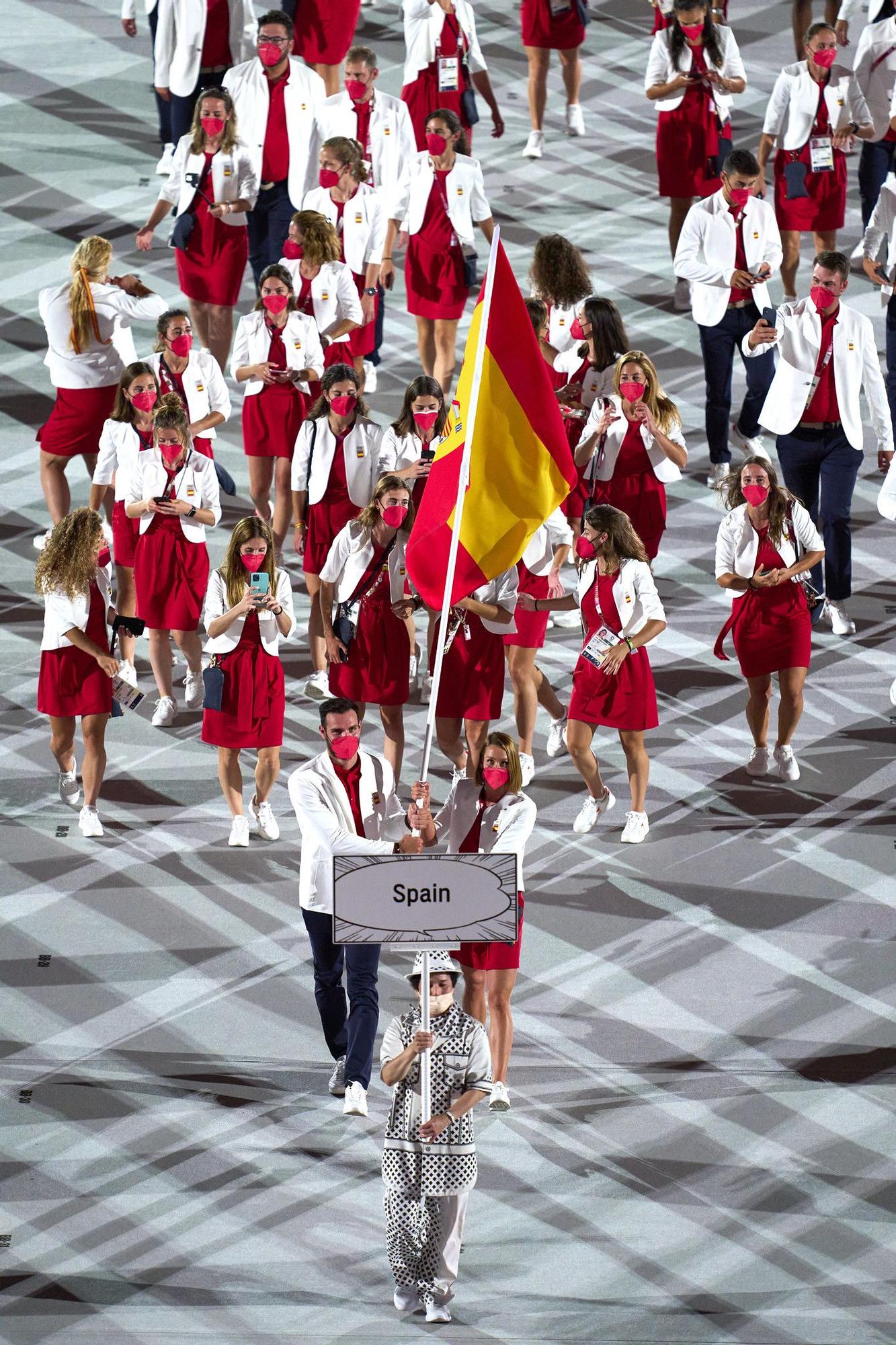 Los deportistas UCAM Saúl Craviotto y Mireia Belmonte, en la ceremonia inaugural.