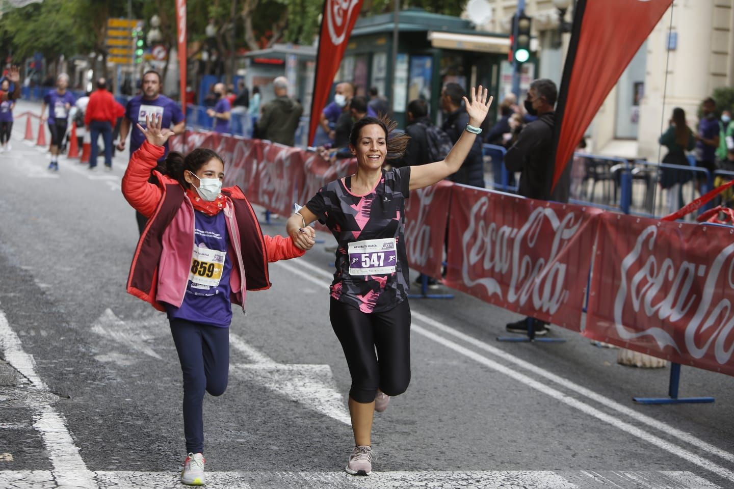 2.000 personas participan en la carrera contra el cáncer de páncreas -  Información