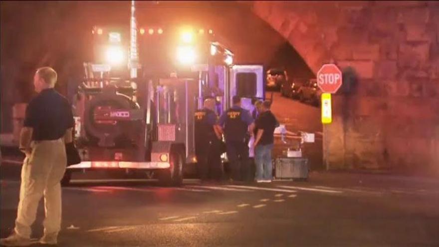 Hallan una mochila explosiva en una estación de tren en New Jersey