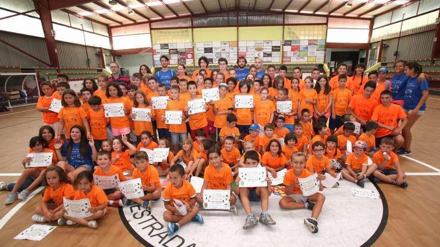 Entrega de diplomas en el Campus Deportivo. // Bernabé/Noelia Porta