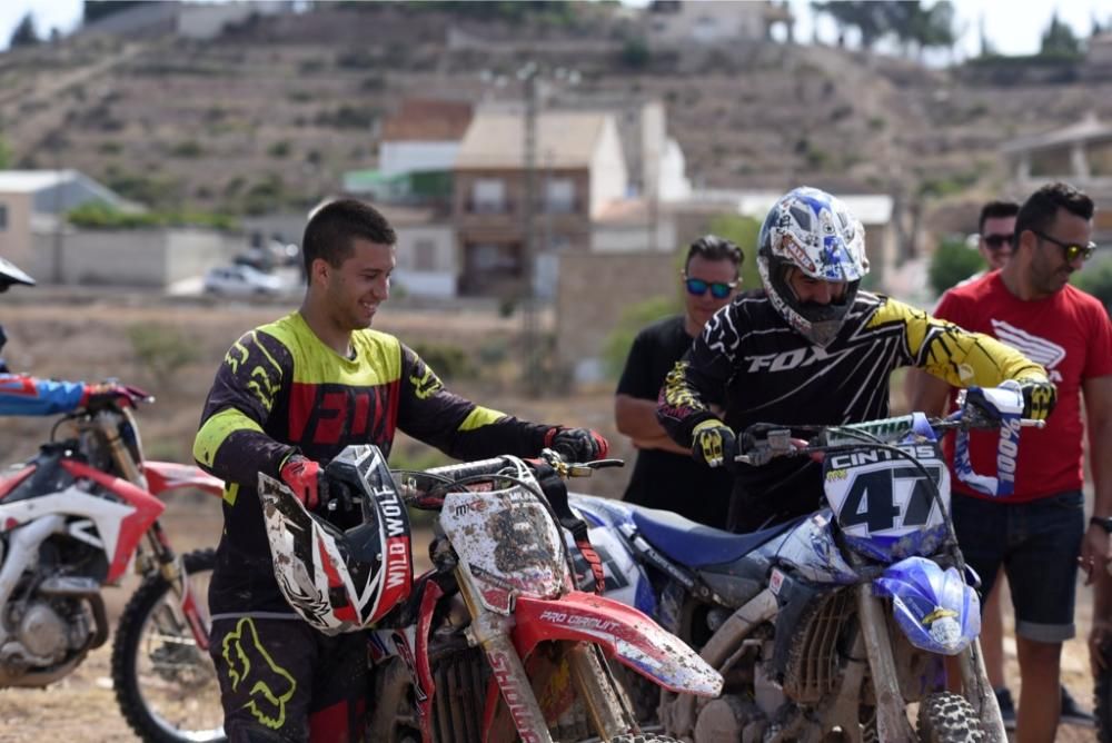 Motocross en Javalí Viejo