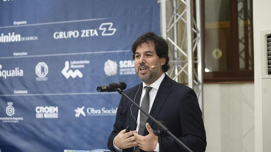 Gonzalo Delacámara abrió el primer panel &#039;Agua y desarrollo económico&#039; de AquaForum Murcia.