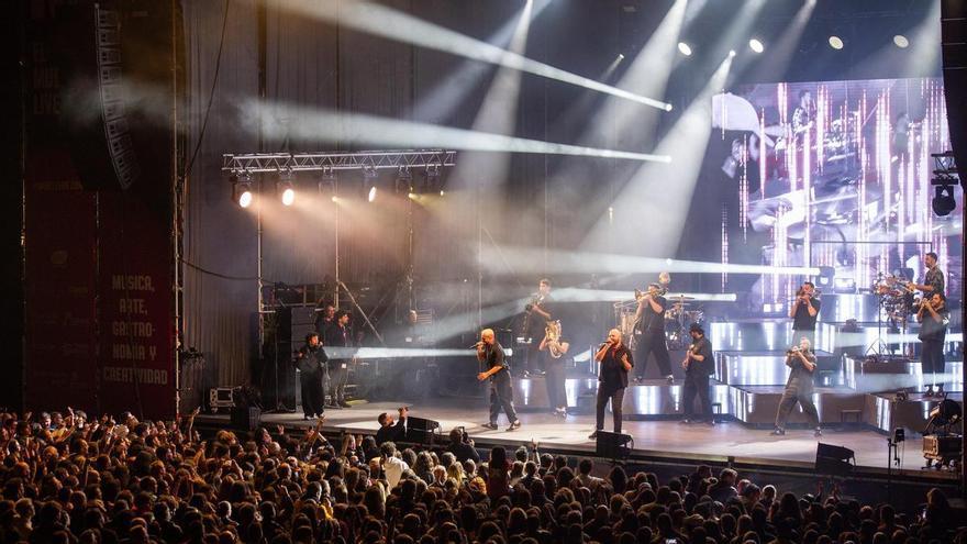 La Fúmiga arranca la gira “L'últim abraç” en Alicante