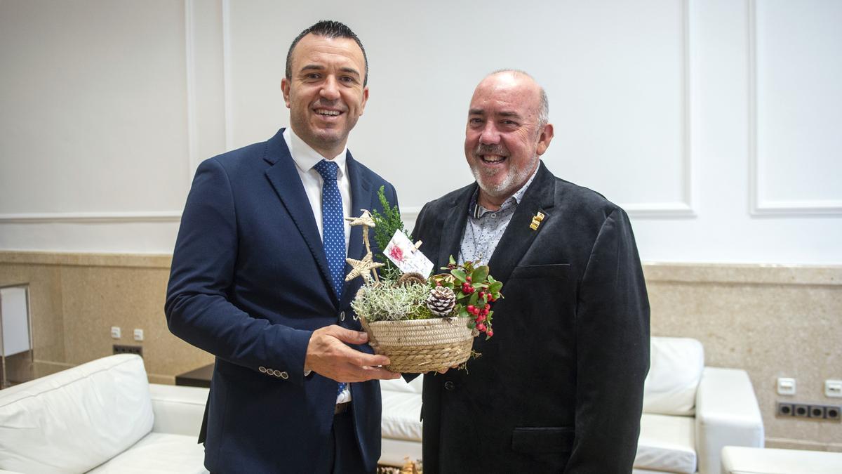 Mompó con el presidente del Gremio