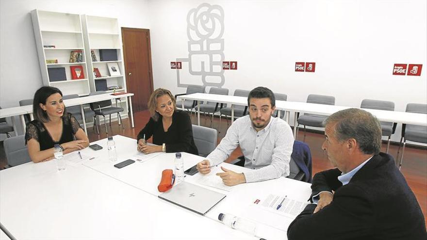 El PSOE ofrece ahora a Podemos 70 puntos para negociar la investidura