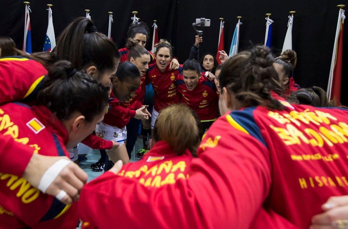 09/12/2019 La selecciÃ³n espaÃ±ola femenina de balonmano Guerreras en el Mundial de JapÃ³n