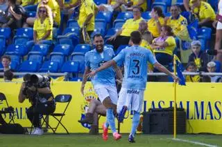 El Celta resiste con nueve y Las Palmas se hunde