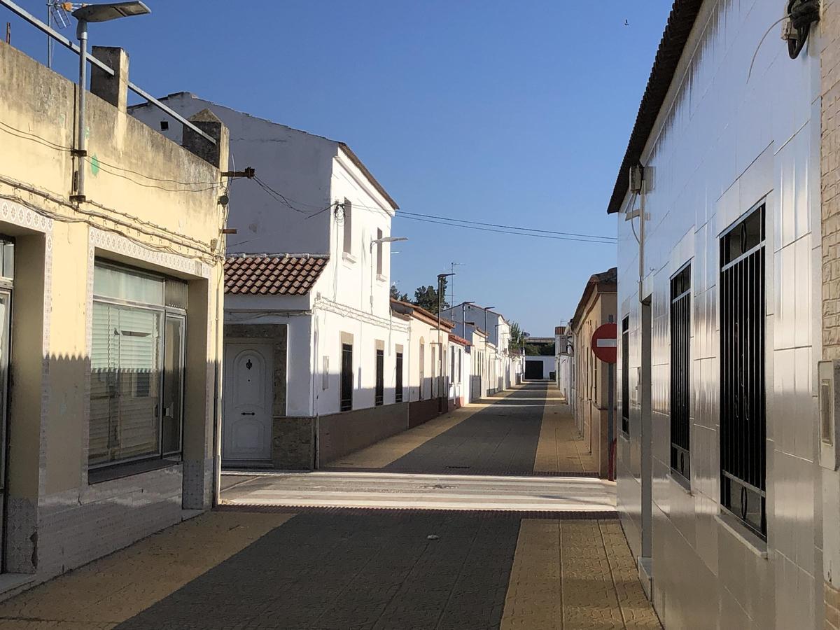 Una calle de Guadiana.