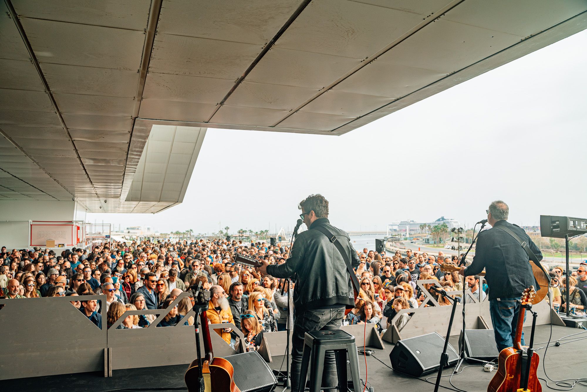 La música vuelve al Veles e Vents con La Habitación Roja