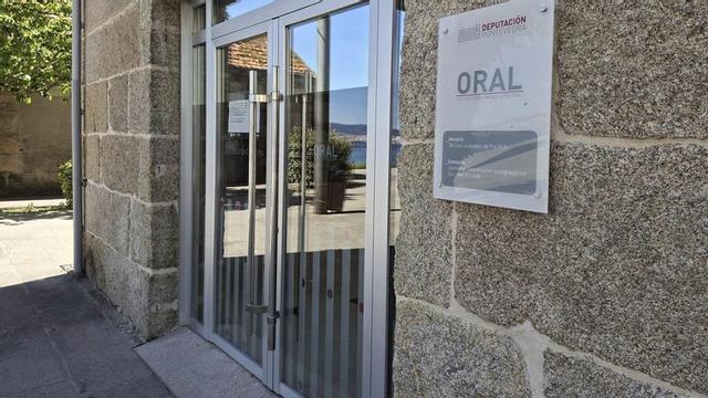 Oficina del ORAL, en Cangas, donde se combra el Impuesto de Bienes Inmuebles.