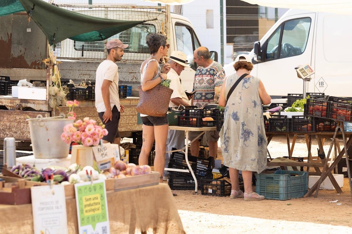 Las imágenes del mercado de sa cooperativa de Sant Antoni