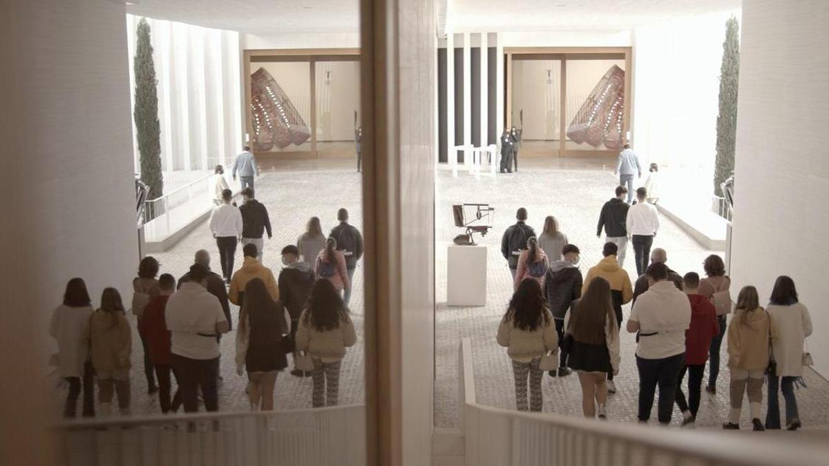 Inauguración del ciclo cultural 'Cinemundo' en el Museo Helga de Alvear.