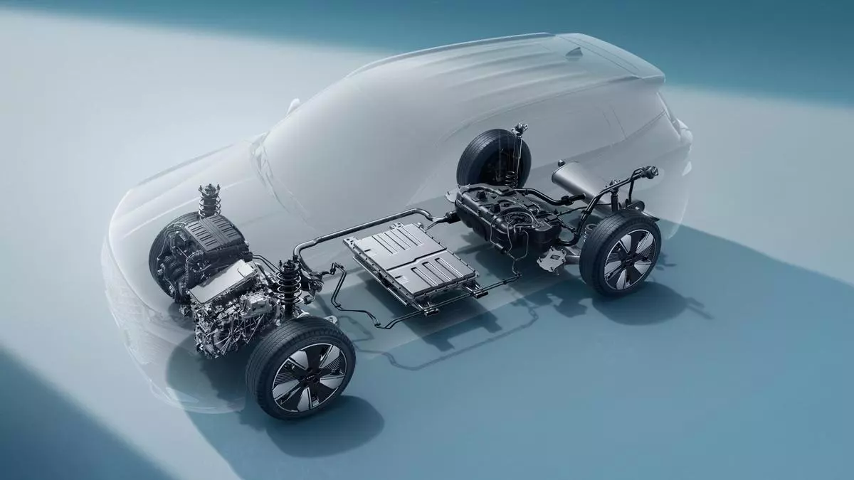 Las 4 claves más importantes del sistema híbrido del nuevo Ebro s400