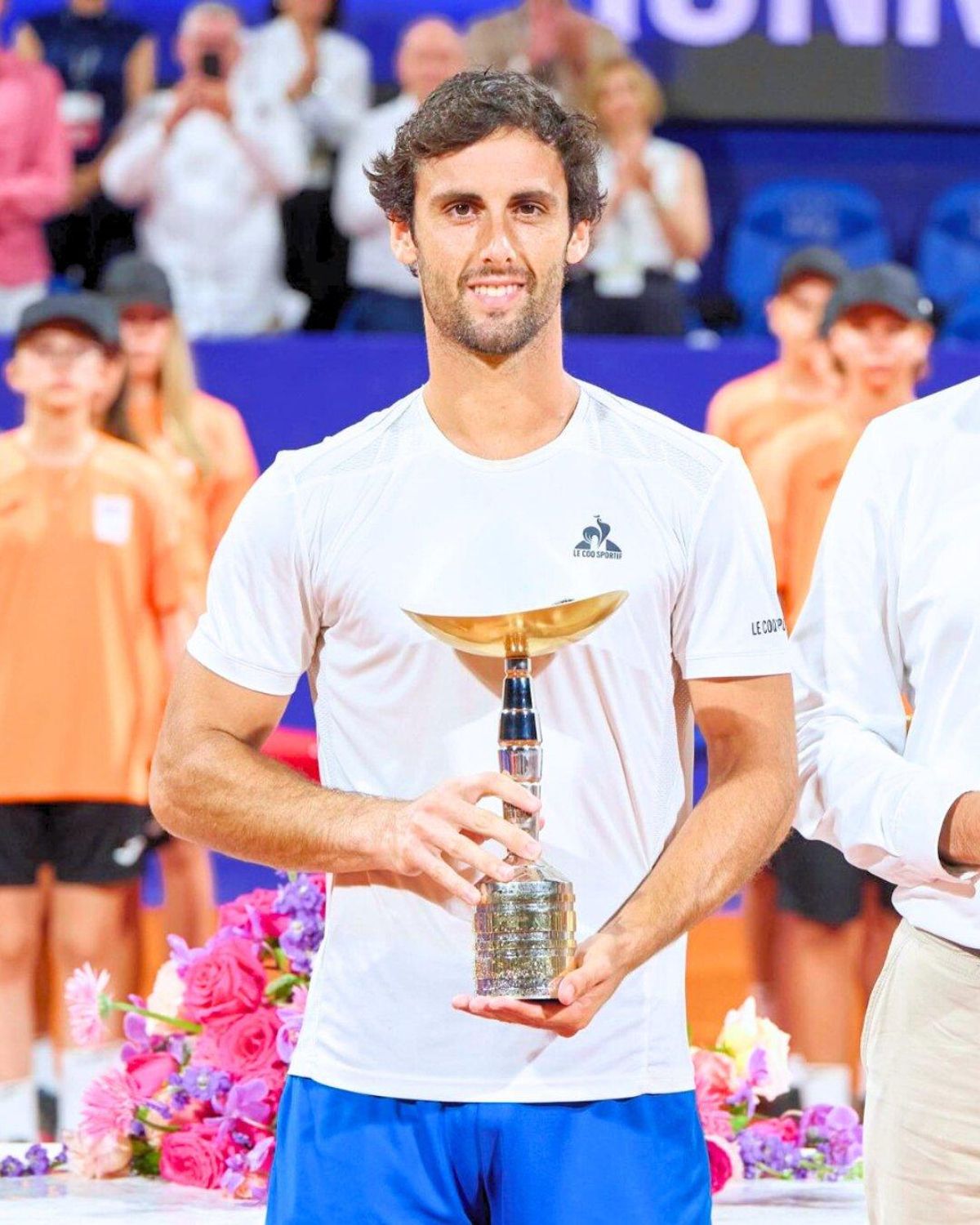 Carlos Taberner, con el trofeo de subcampeónde Umag