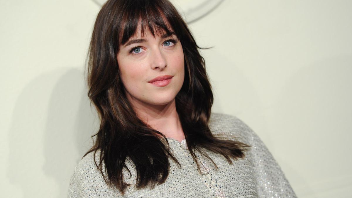 El flequillo de Dakota Johnson