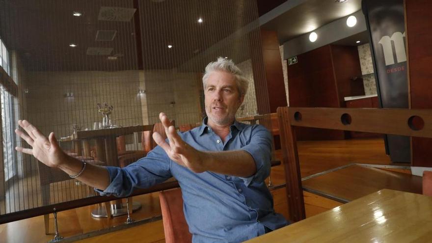 Kyle Eastwood, hijo de Clint Eastwood, actúa en el festival Fifty-Fifty de Avilés: "La banda sonora de la vida de mi padre tendría que ser de jazz"