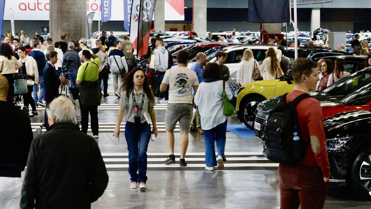 Más de 12.100 personas han visitado la Feria del Vehículo de Ocasión en Feria Valencia