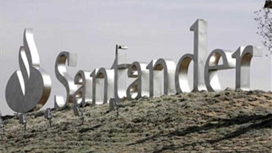 El Santander ganó 9.060 millones en 2007