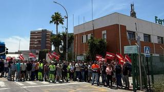 Unión en Sagunt contra los despidos en Fertiberia