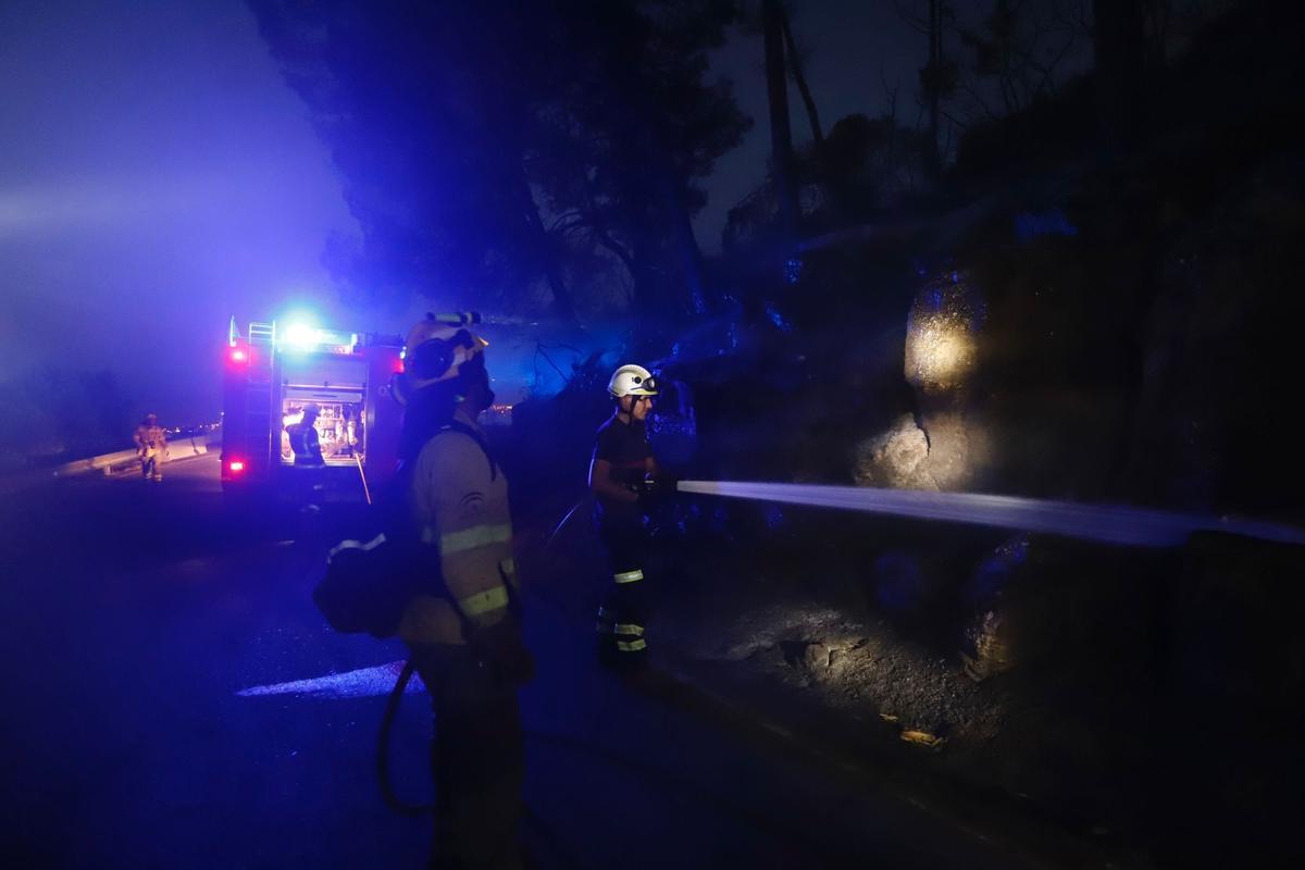 Así ha quedado la "zona cero" del incendio forestal en la sierra de Córdoba