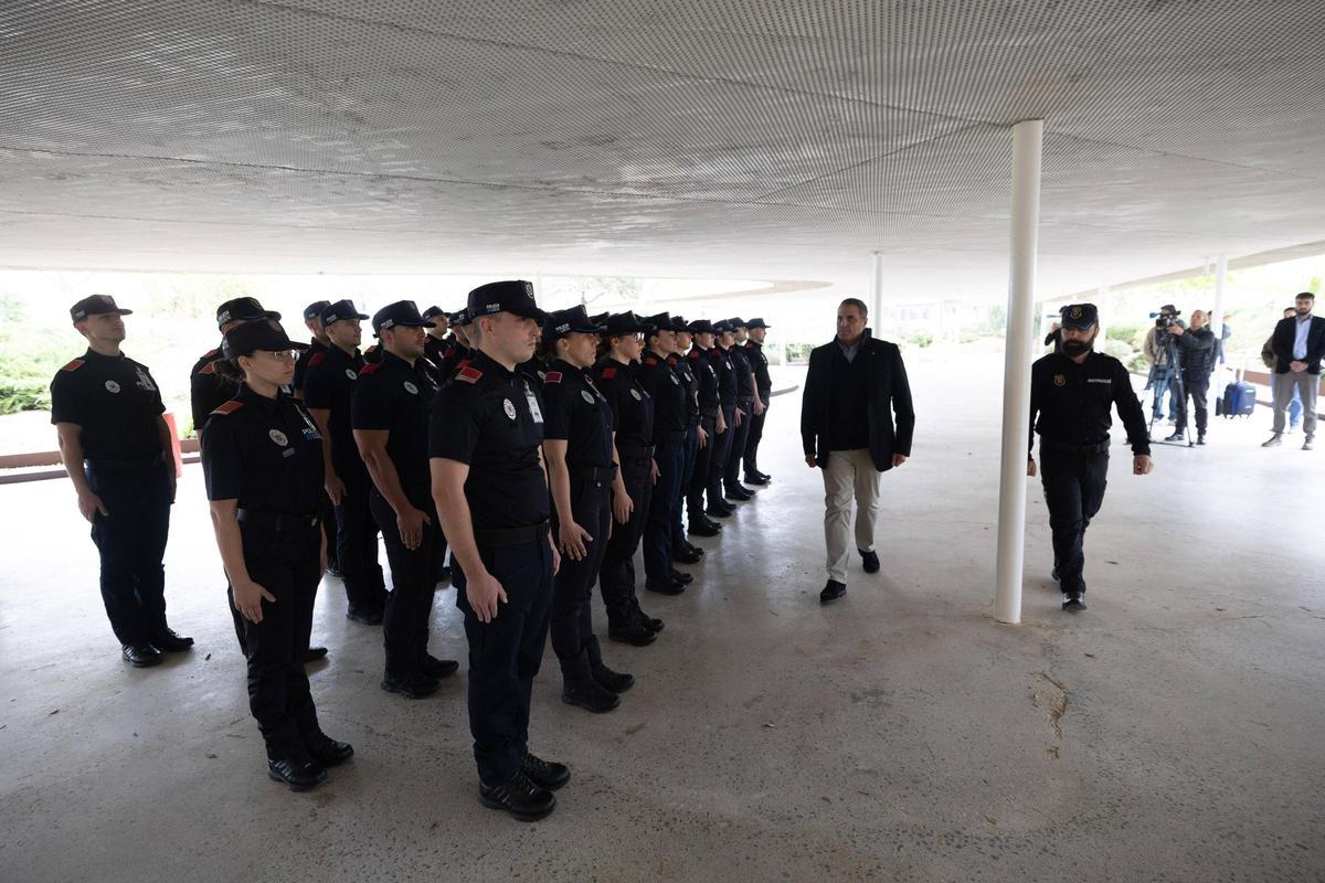 Curso básico de capacitación de la Policía Local de Ibiza