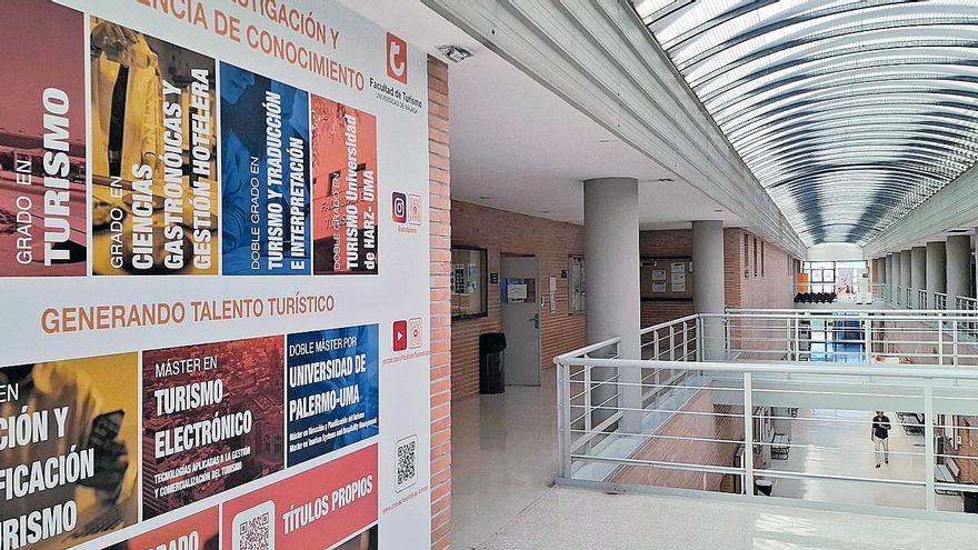 Treinta años formando a los profesionales del Turismo en Málaga