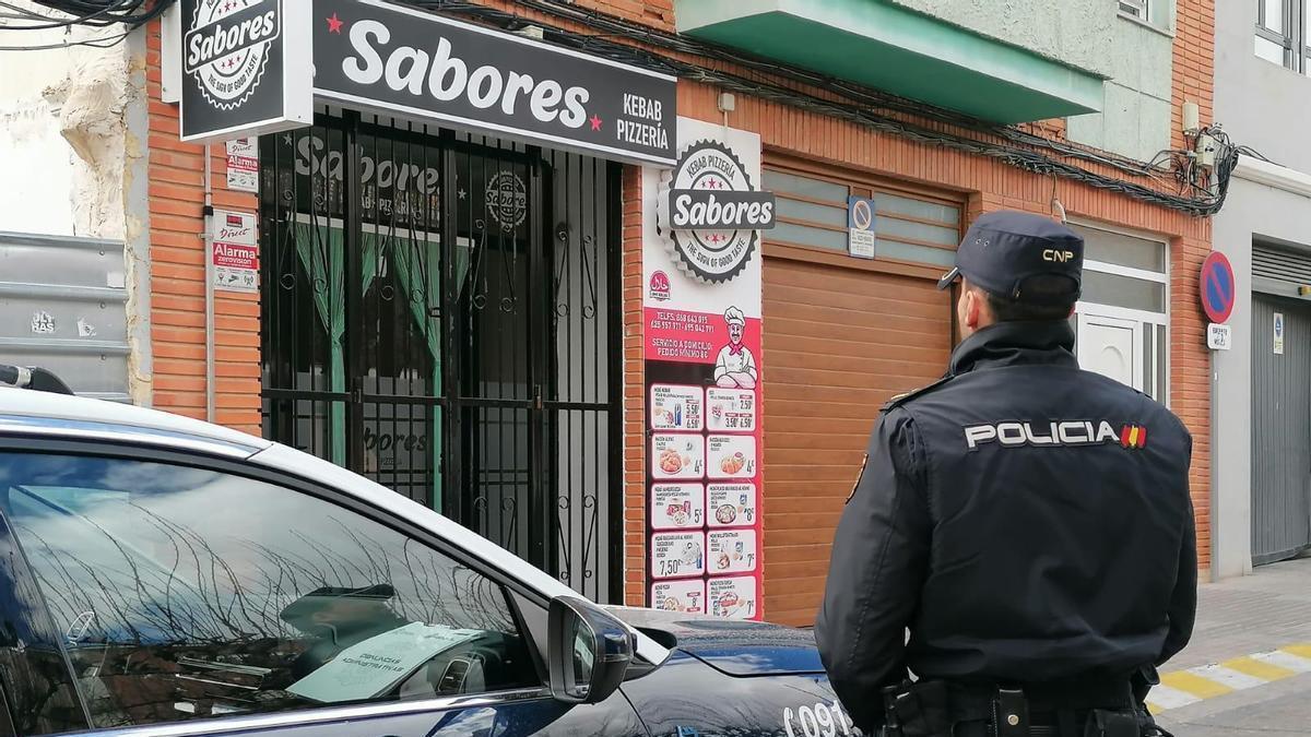 Uno de los kebabs que el detenido regentaba