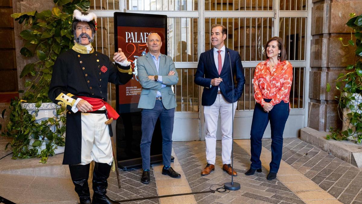 La programación especial se ha presentado este viernes en el zaguán del ayuntamiento.