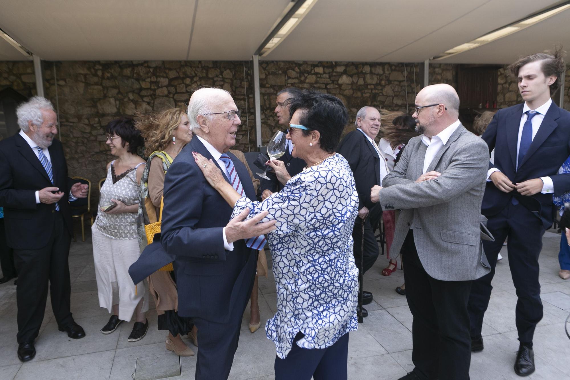 EN IMÁGENES: así fue el homenaje a Fernando Álvarez Balbuena en Avilés