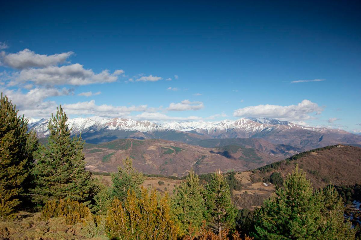 Panorámica que ofrece el final del camino del Parque Temático de las Brujas en Laspaúles