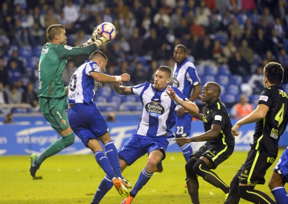 El Dépor logra la victoria ante el Sporting