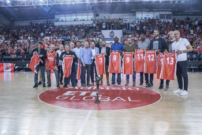 La festa porta mitja salvació al Baxi