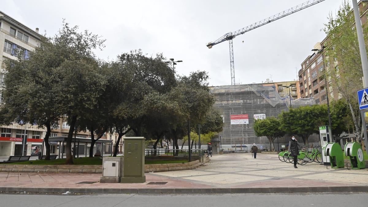 Plaza Borrull donde se ubicará la carpa de la gaiata 8, junto a la calle Gobernador.