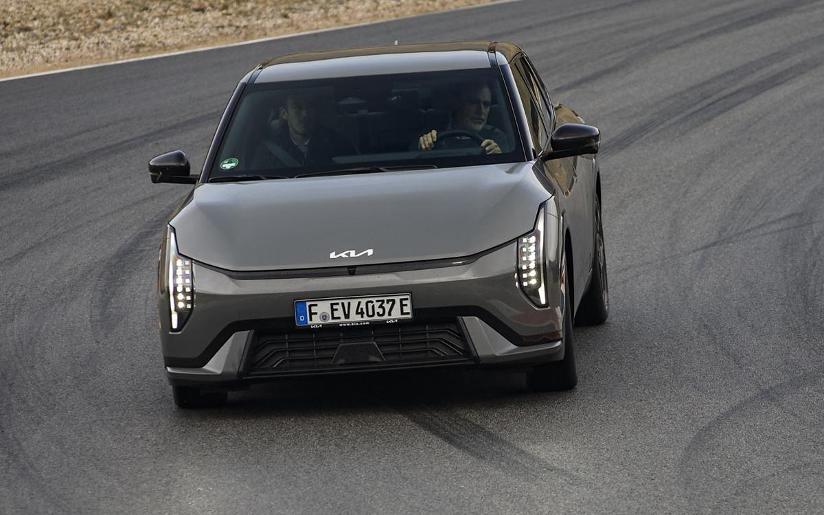 Kia EV4 GT'nin ilk özel testi