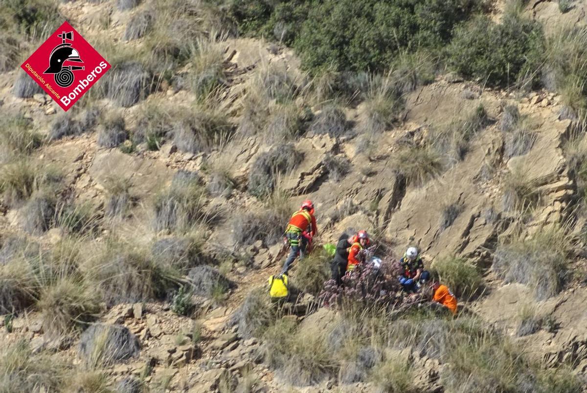 Un instante de la intervención de los Bomberos.