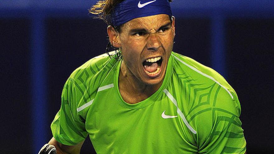 Rafa Nadal celebra un punto en un momento del partido.