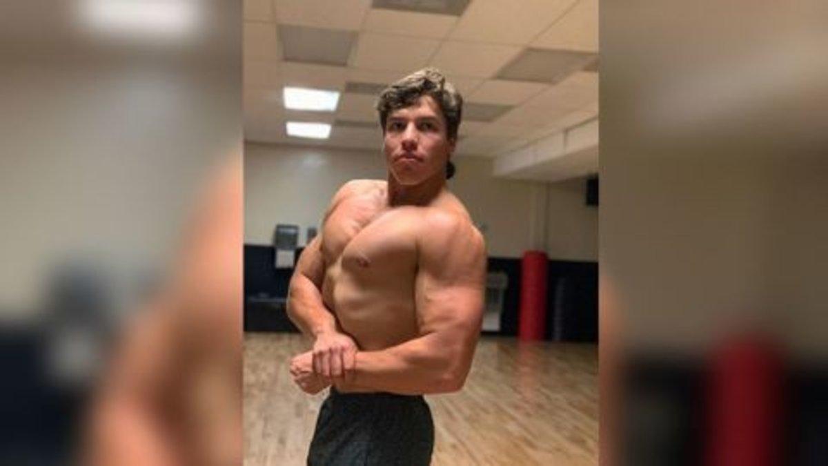 El hijo de Schwarzenegger quiere tener el cuerpo de su padre, y lo está logrando