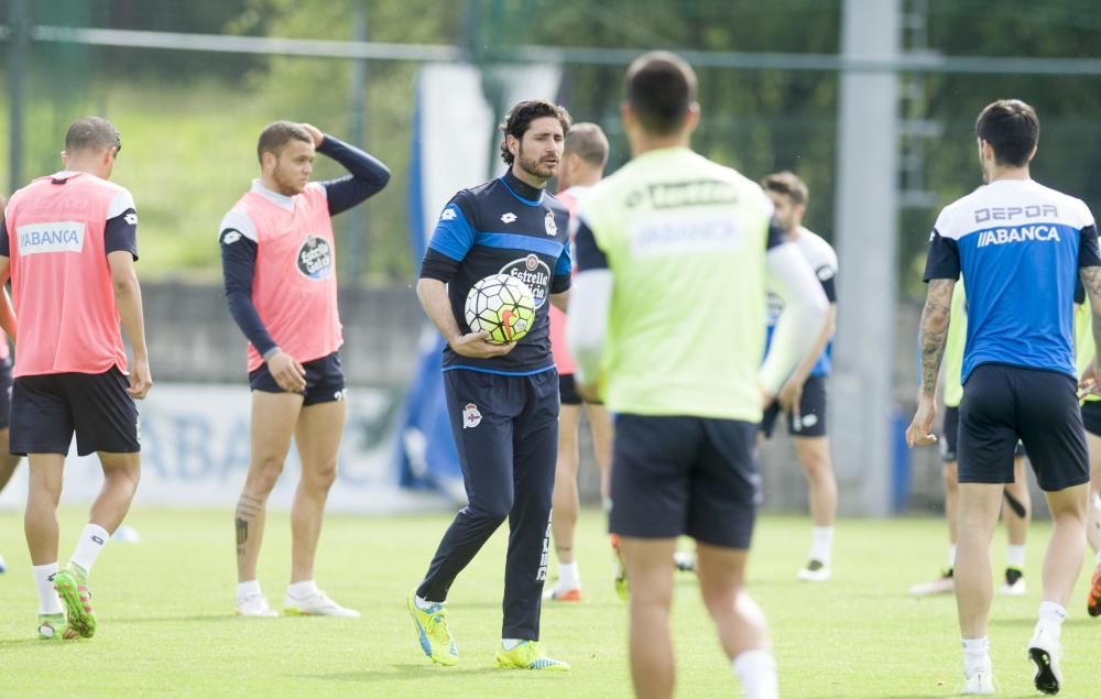 El Dépor avanza en la preparación del partido